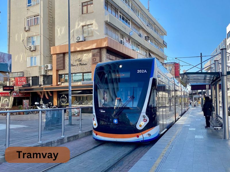 antalya havalimanından otogara tramvay ile ulaşım