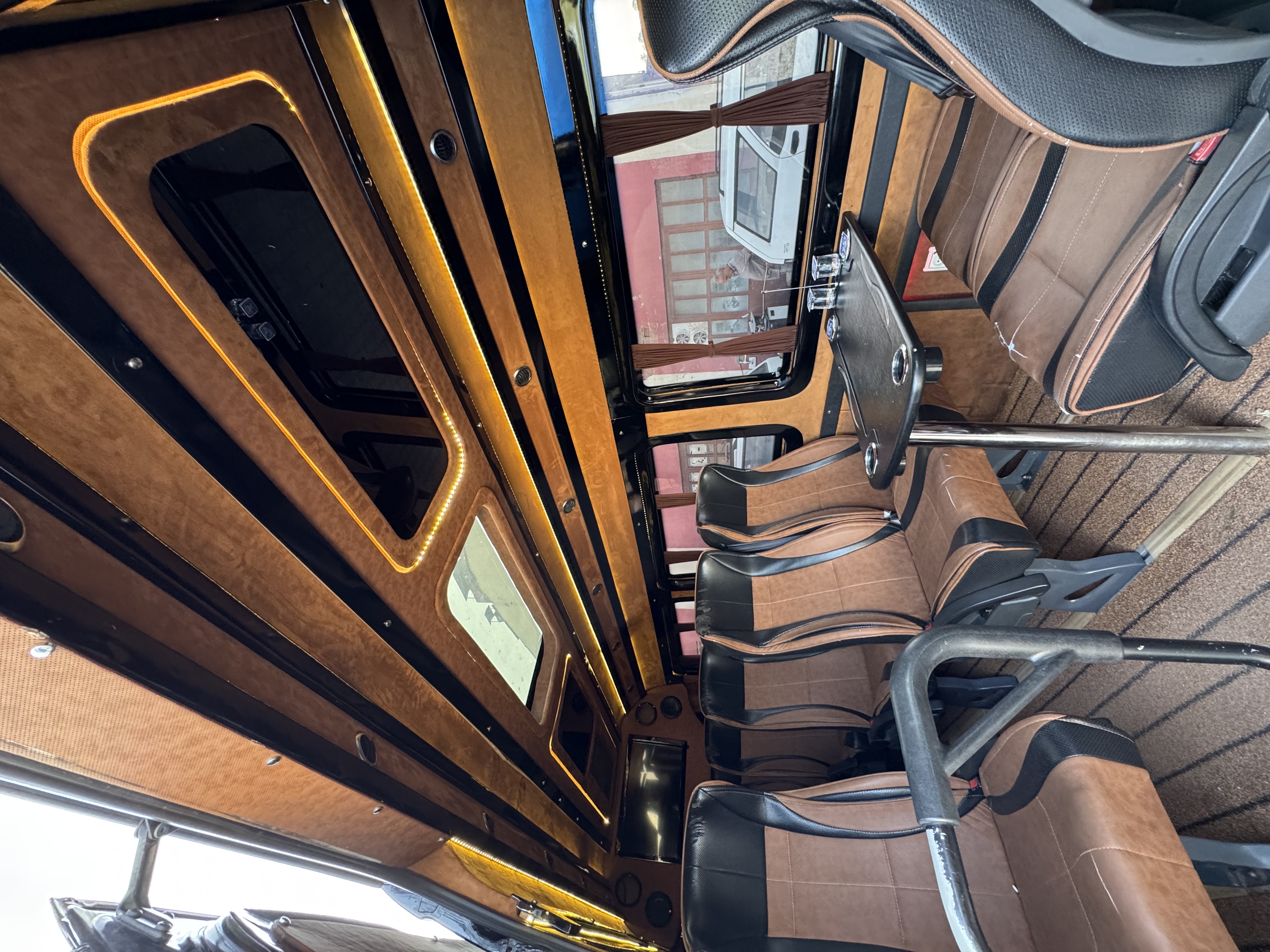 Ankara kiralık 16 Kişilik Minibüs 4