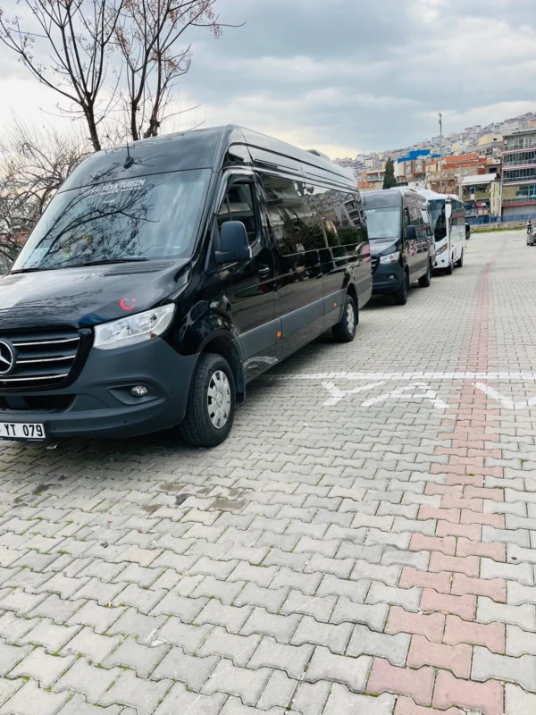 16 Kişilik Minibüs kiralık - İzmir 2025