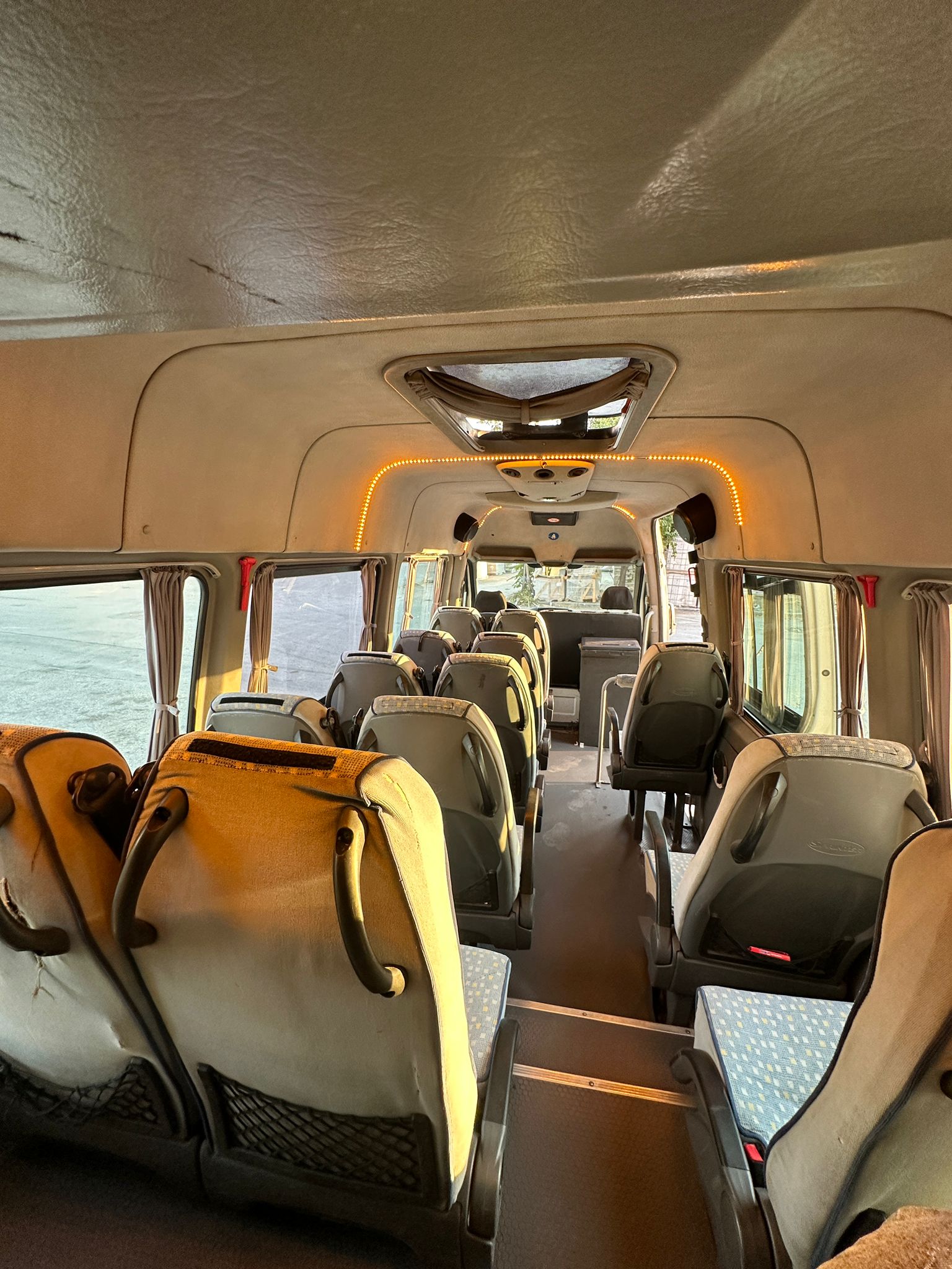 Ankara kiralık 19 Kişilik Minibüs 6