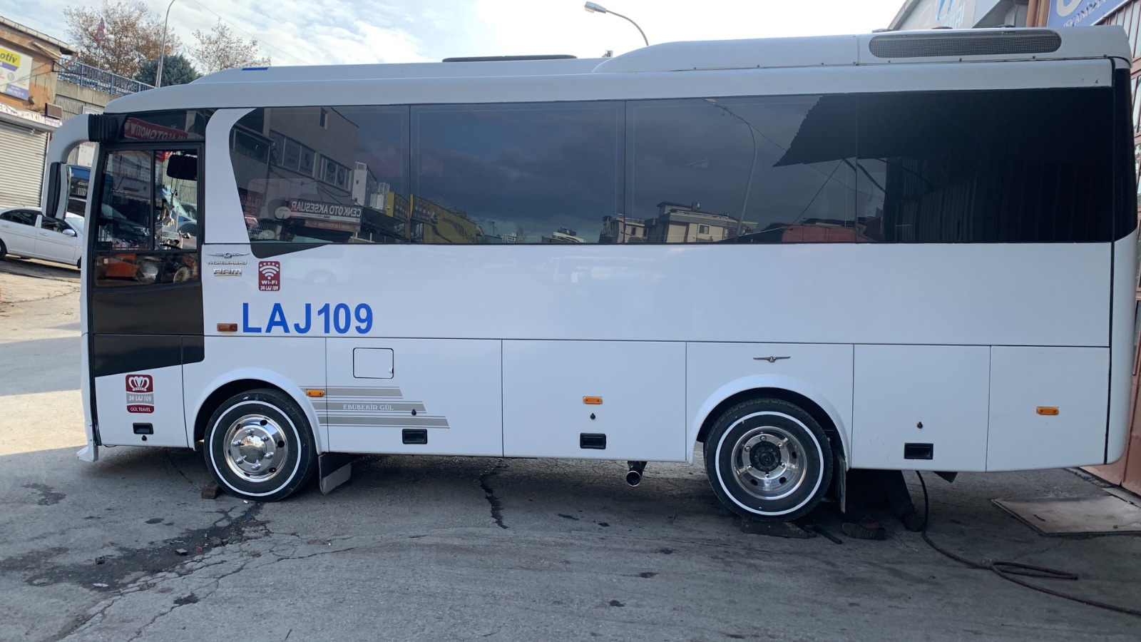 27 Kişilik Midibüs kiralık - İstanbul 2014