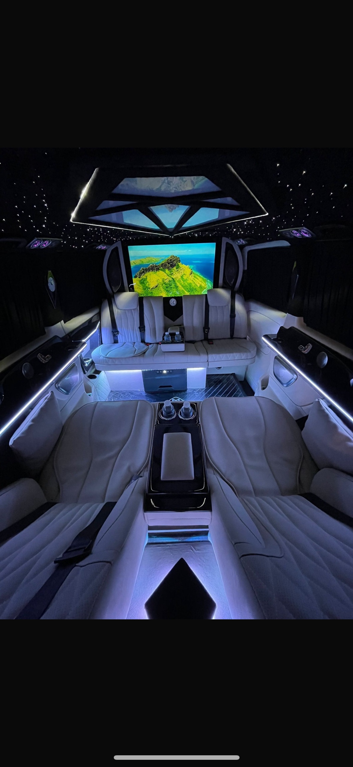 8 Kişilik Minibüs İstanbul kiralık 8 Kişilik Minibüs 2