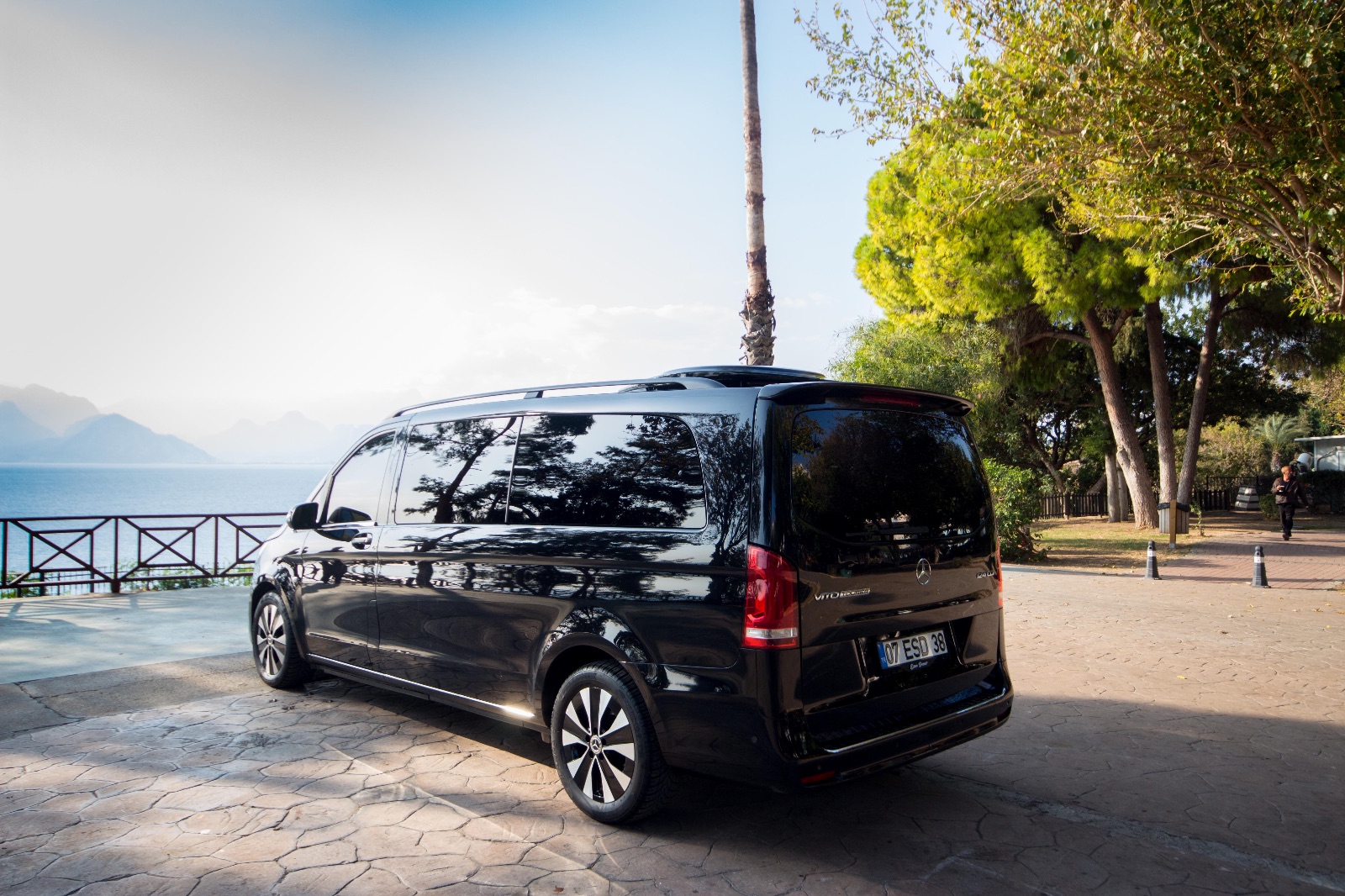 8 Kişilik Minibüs Antalya kiralık 8 Kişilik Minibüs 3