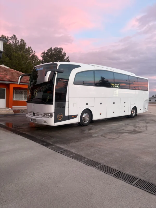 50 Kişilik Otobüs kiralık - İstanbul 2013