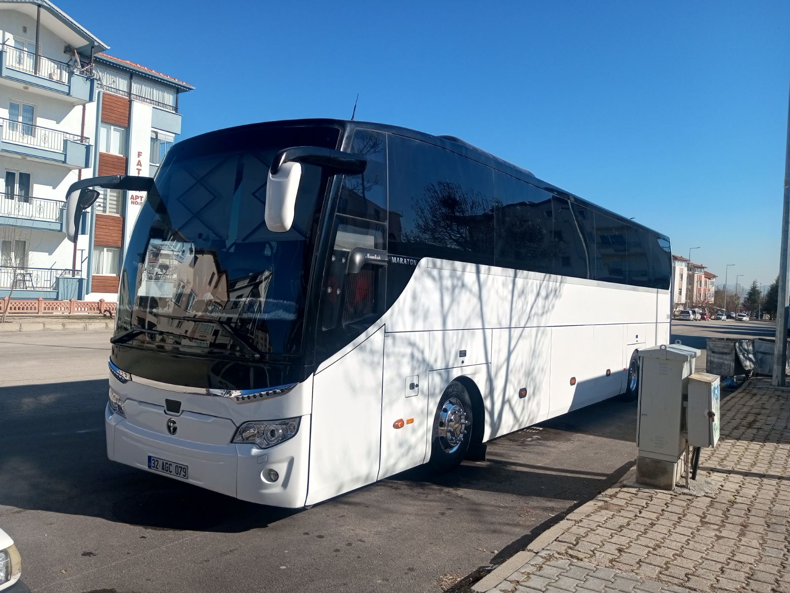 İzmir kiralık 54 Kişilik Otobüs 1