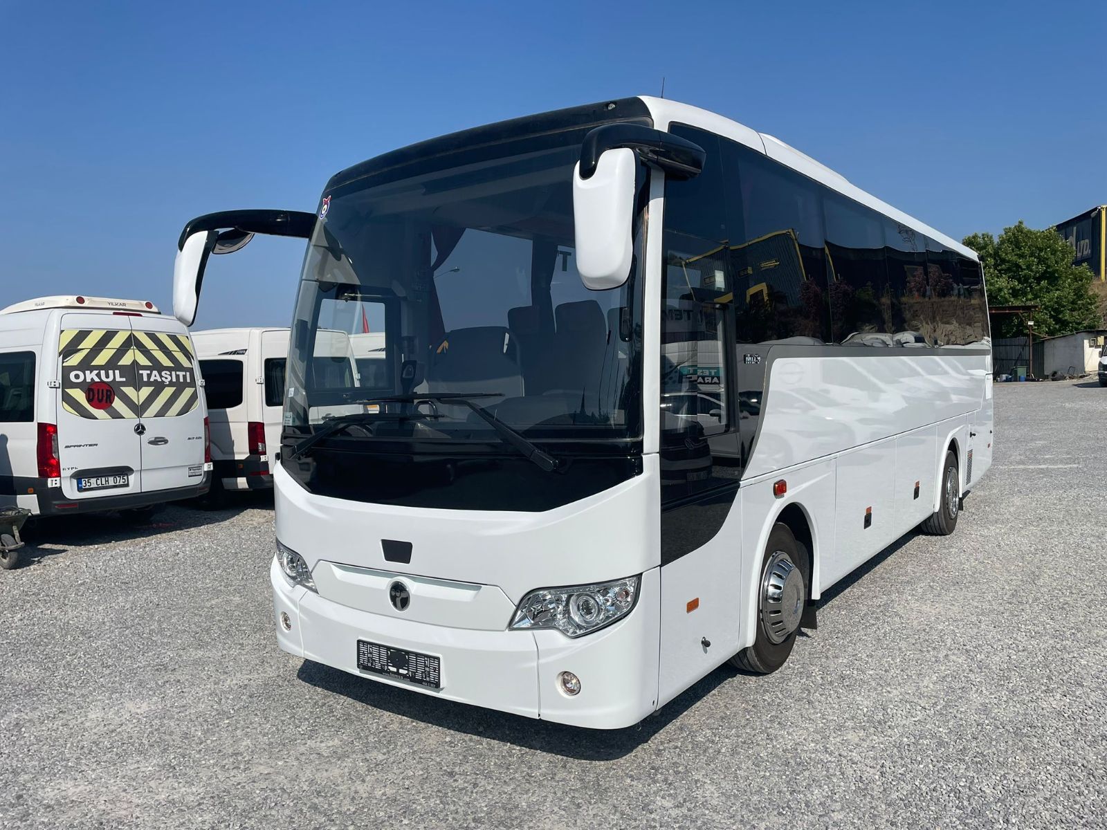 İzmir kiralık 54 Kişilik Otobüs 1