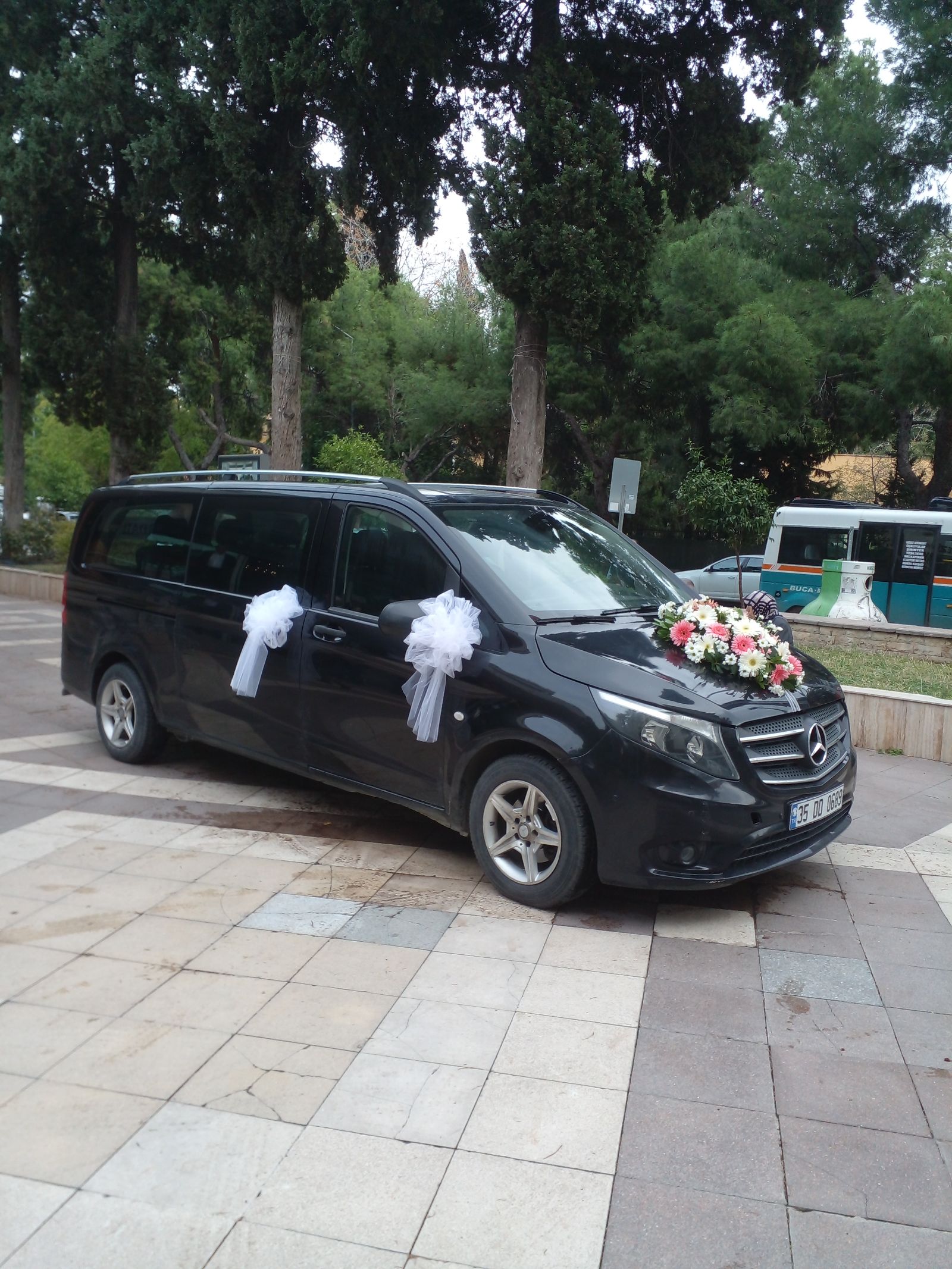 8 Kişilik Minibüs kiralık - İzmir 2020