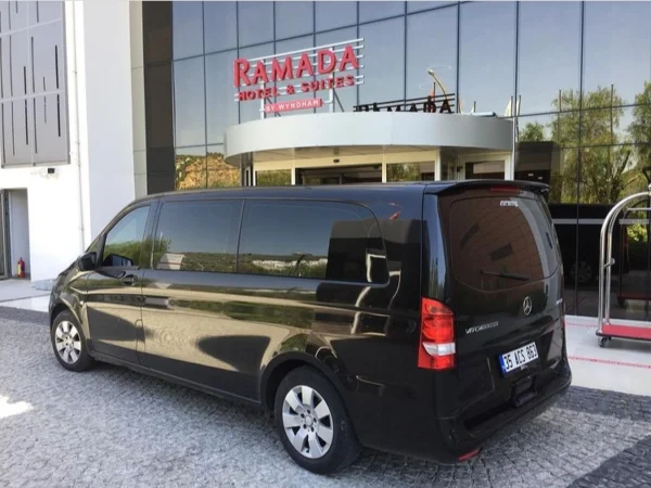 8 Kişilik Minibüs kiralık - İzmir 2017