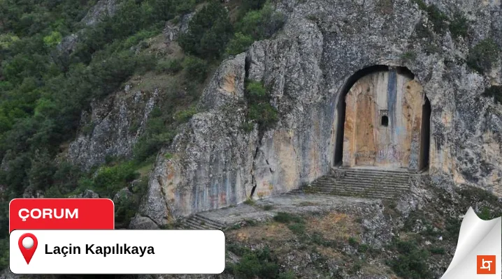 Laçin Kapılıkaya Anıtsal Kaya Mezarı ve Vadisi